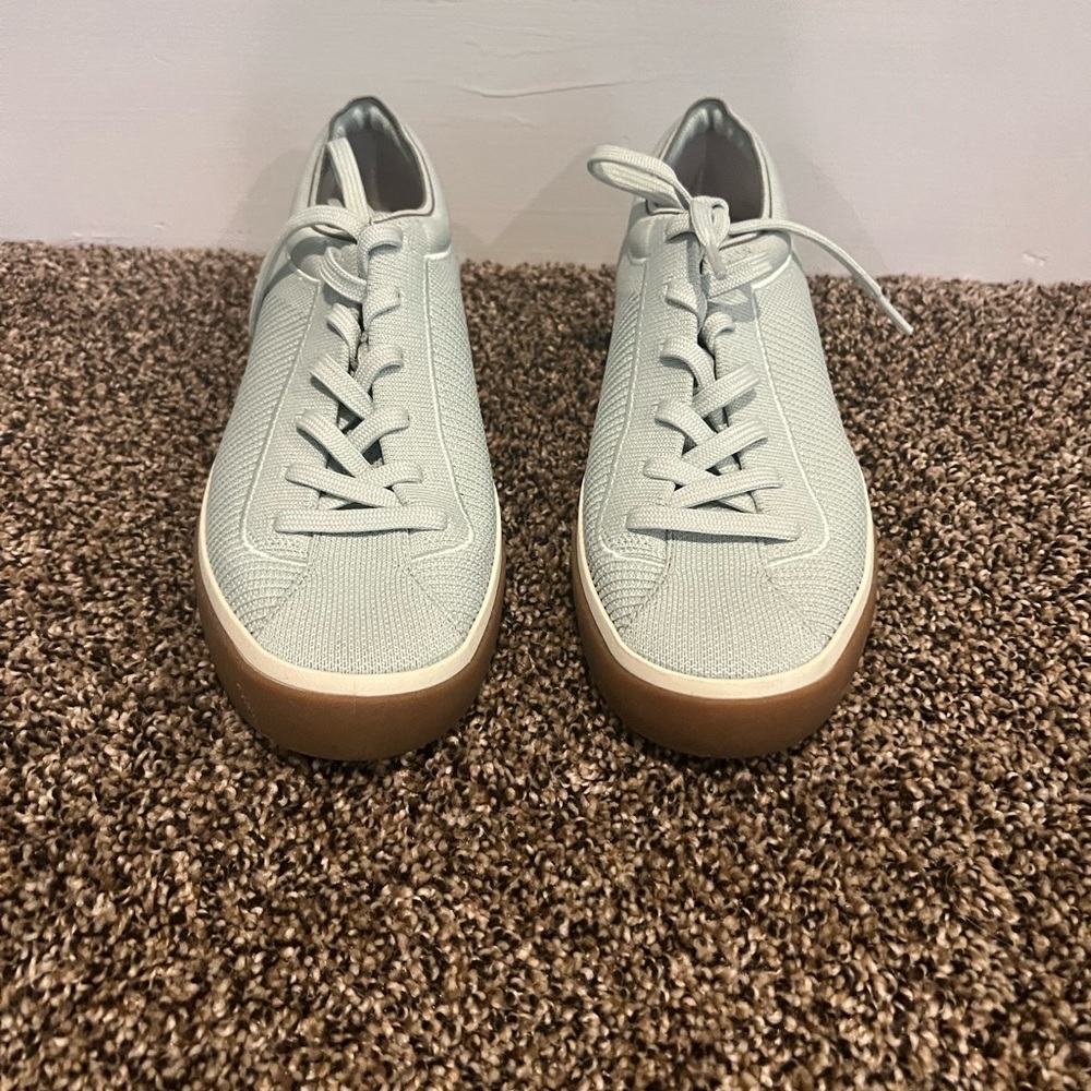 Rothy’s Mint lace ups size 8